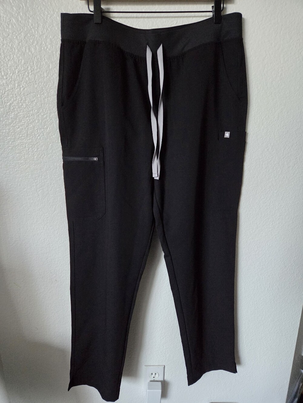 FIGS Yola Yoga Scrub Pants Women's Size Xlarge Tall Black